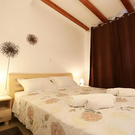 With A Parking Space - 18899 Apartman Zadar